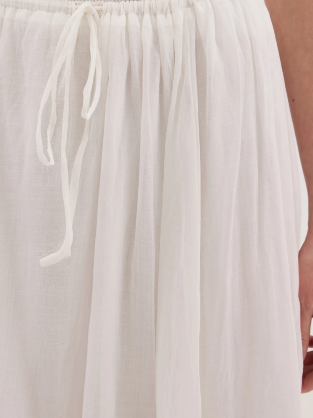Dissh White Linen Skirt - Picture 2 of 6